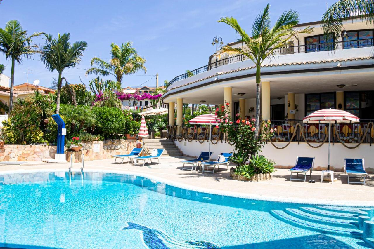 Hotel L'Ancora カーポ・ヴァチカーノ エクステリア 写真
