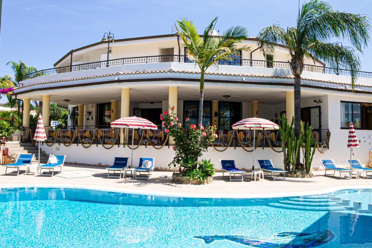 Hotel L'Ancora カーポ・ヴァチカーノ エクステリア 写真