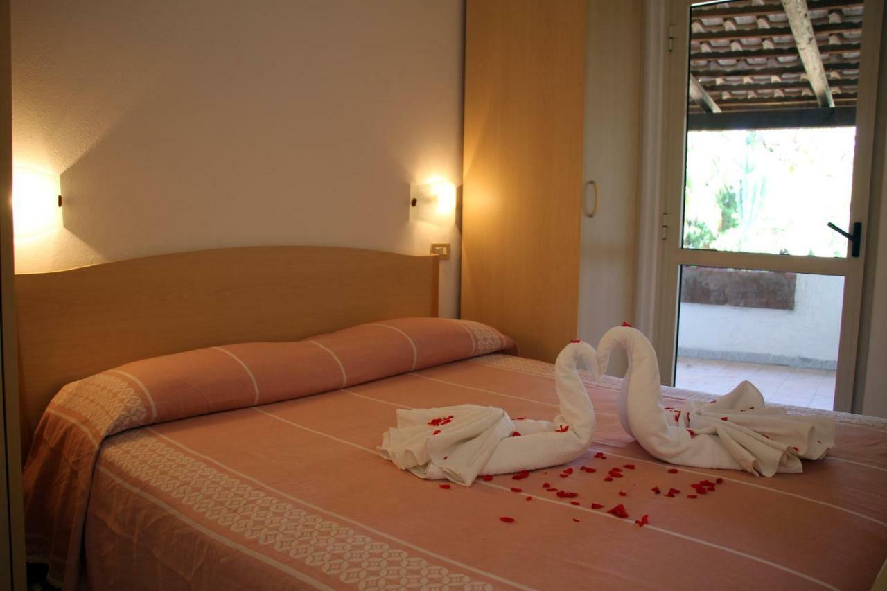 Hotel L'Ancora カーポ・ヴァチカーノ エクステリア 写真